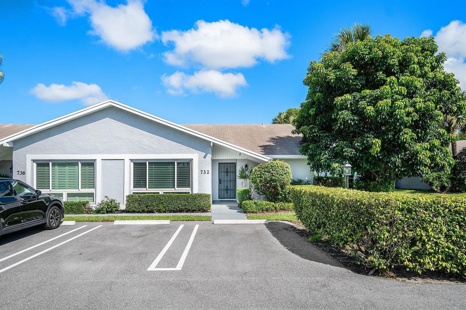 732 Lago Road, Delray Beach FL 33445