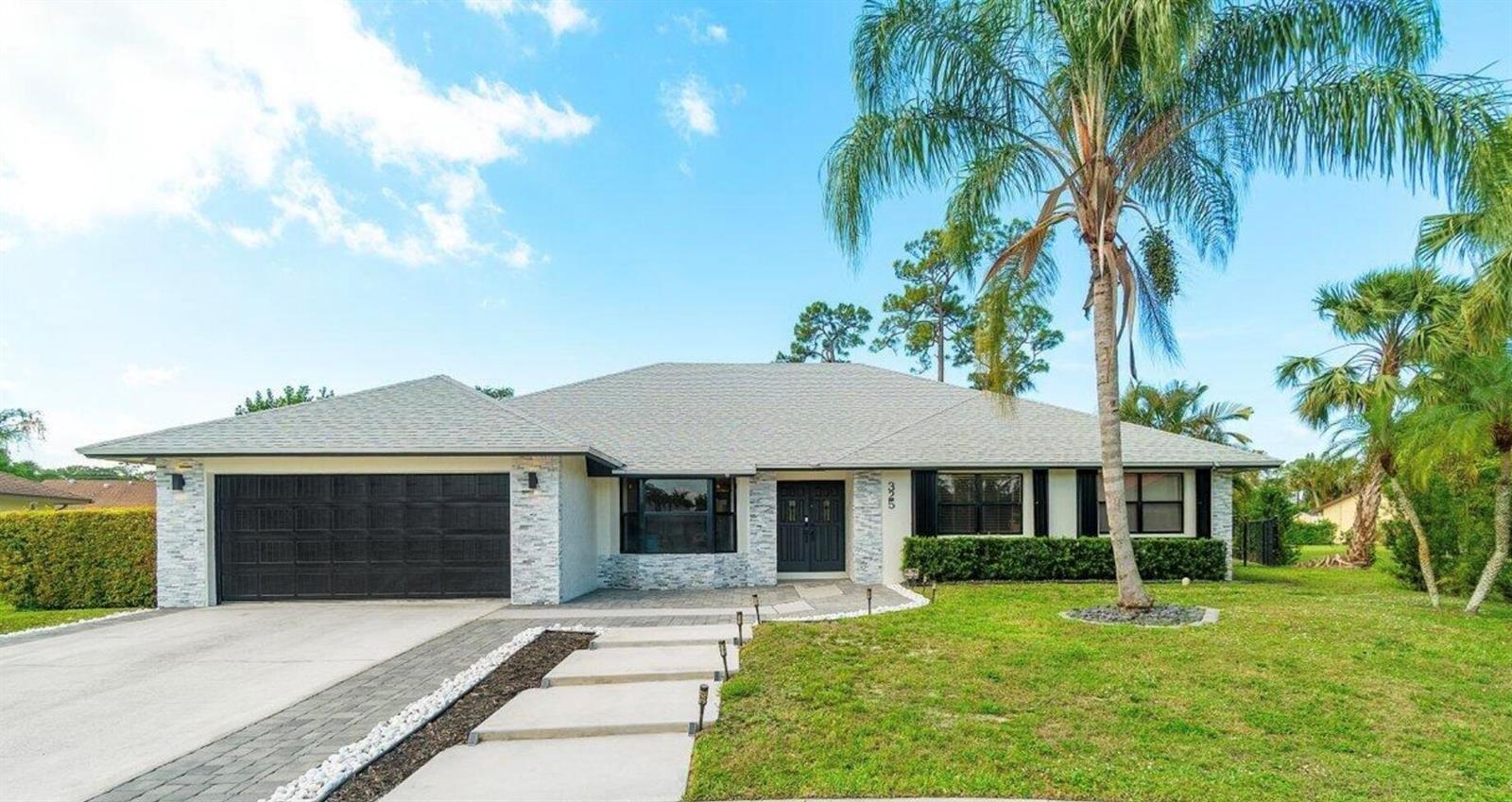 325 Knotty Wood Lane, Wellington FL 33414