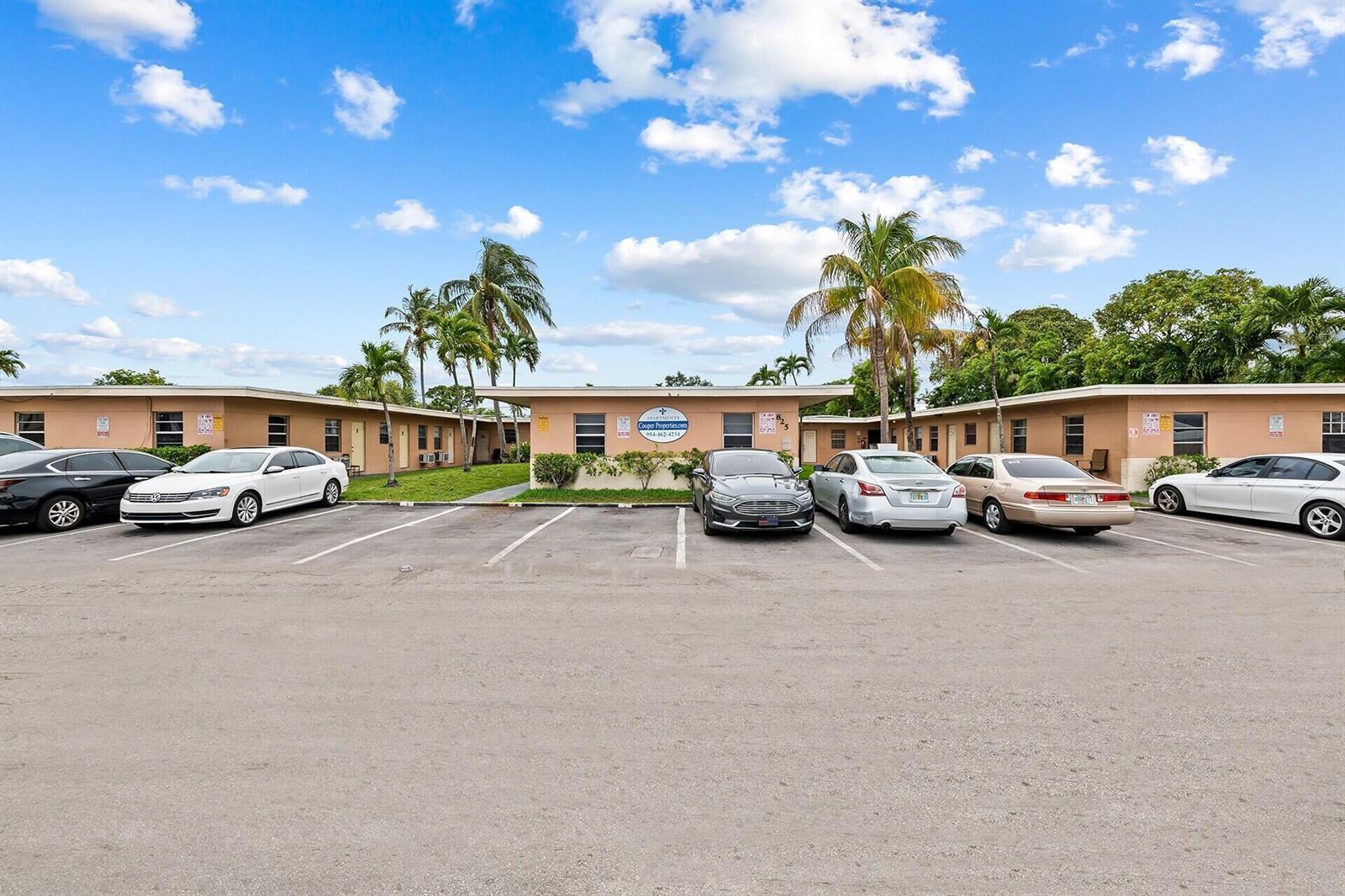 821 NW 10th Terrace # 13, Fort Lauderdale FL 33311