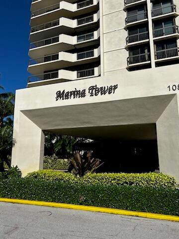 108 Lakeshore Drive # 141, North Palm Beach FL 33408