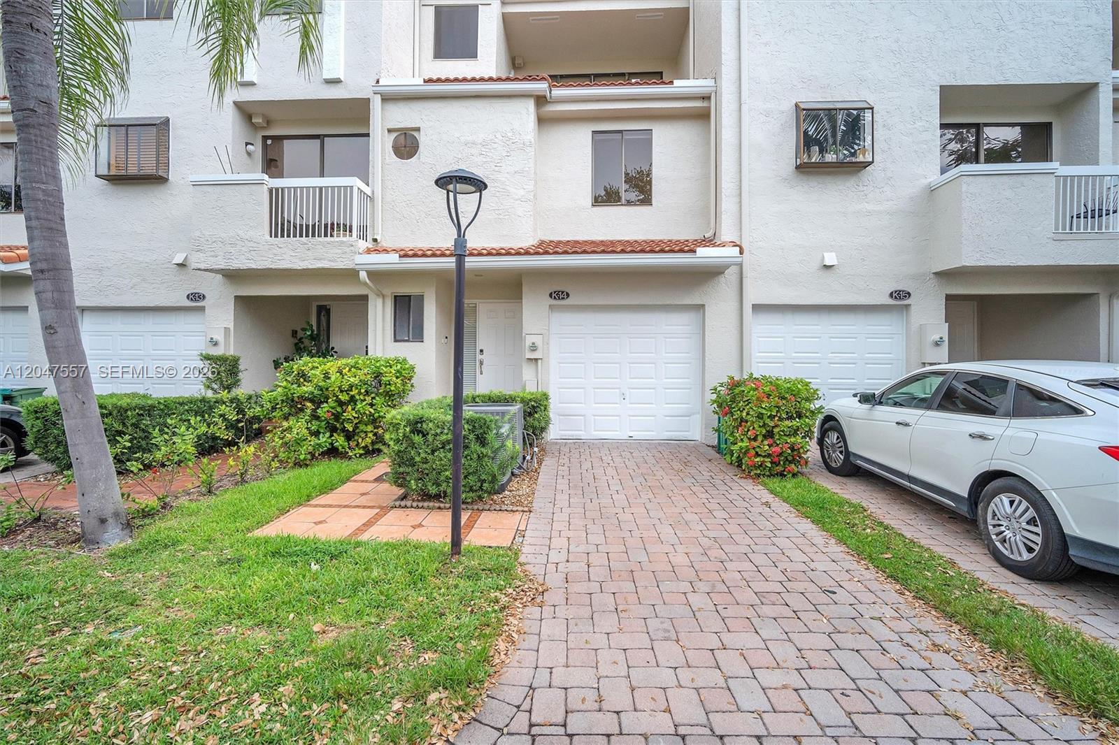 21391 Marina Cove Cir # K, Aventura FL 33180