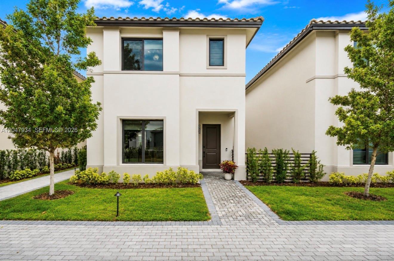 4388 NW 81st Ave # 4388, Doral FL 33166