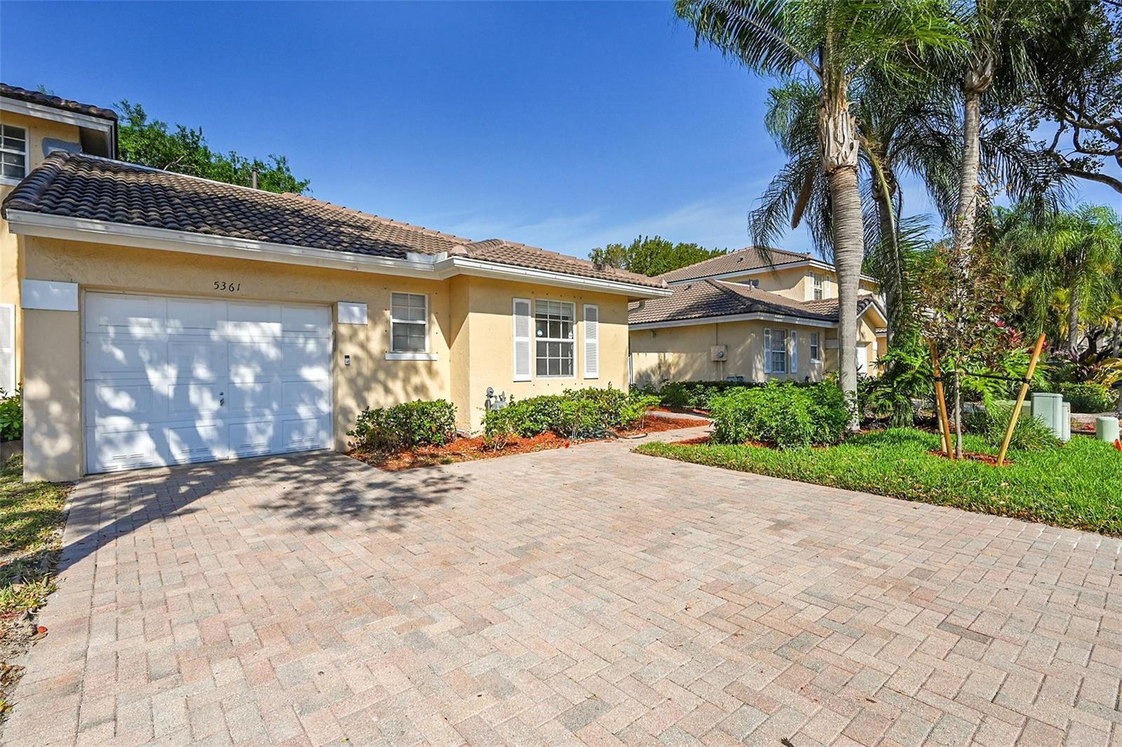 5361 NW 90th Avenue, Sunrise FL 33351