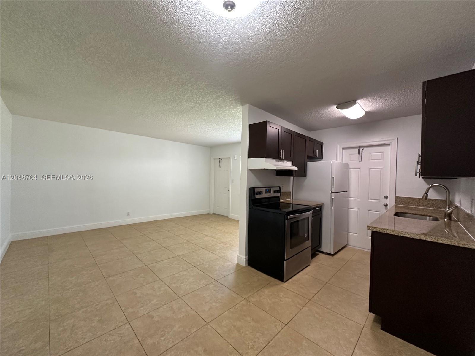 2900 NE 17th Ave # 109, Pompano Beach FL 33064