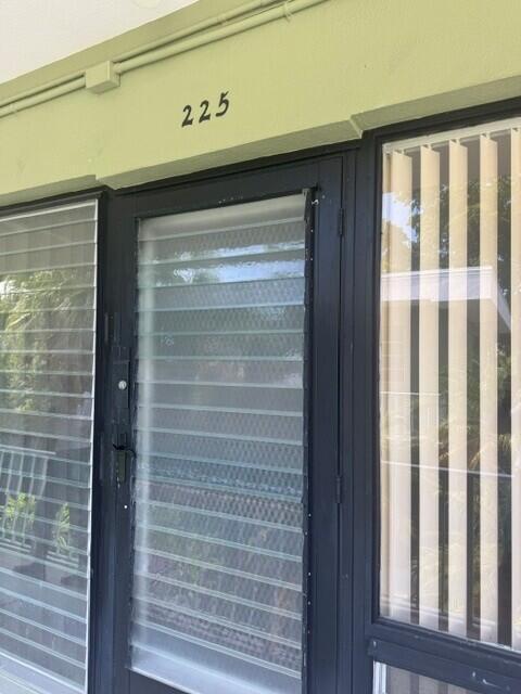 1911 NE 8th Court # 225, Fort Lauderdale FL 33304
