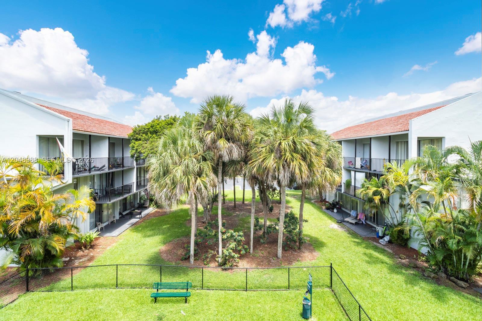 2920 Forest Hills Blvd, Coral Springs FL 33065