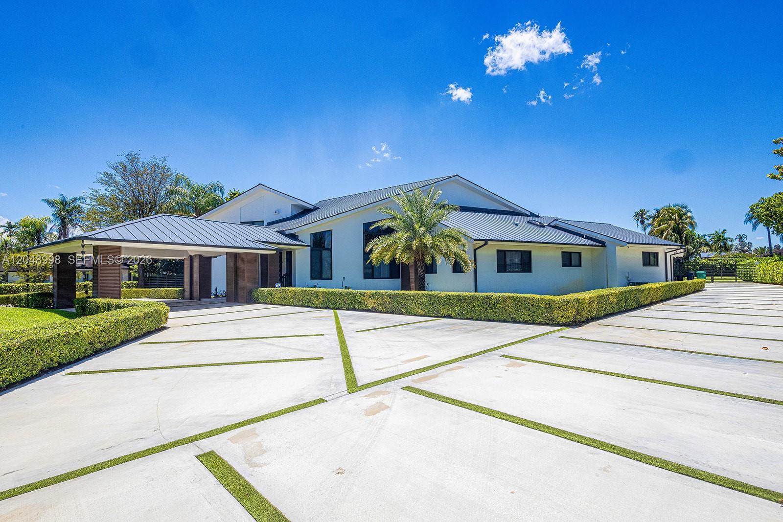 10506 SW 89 Place, Miami FL 33176