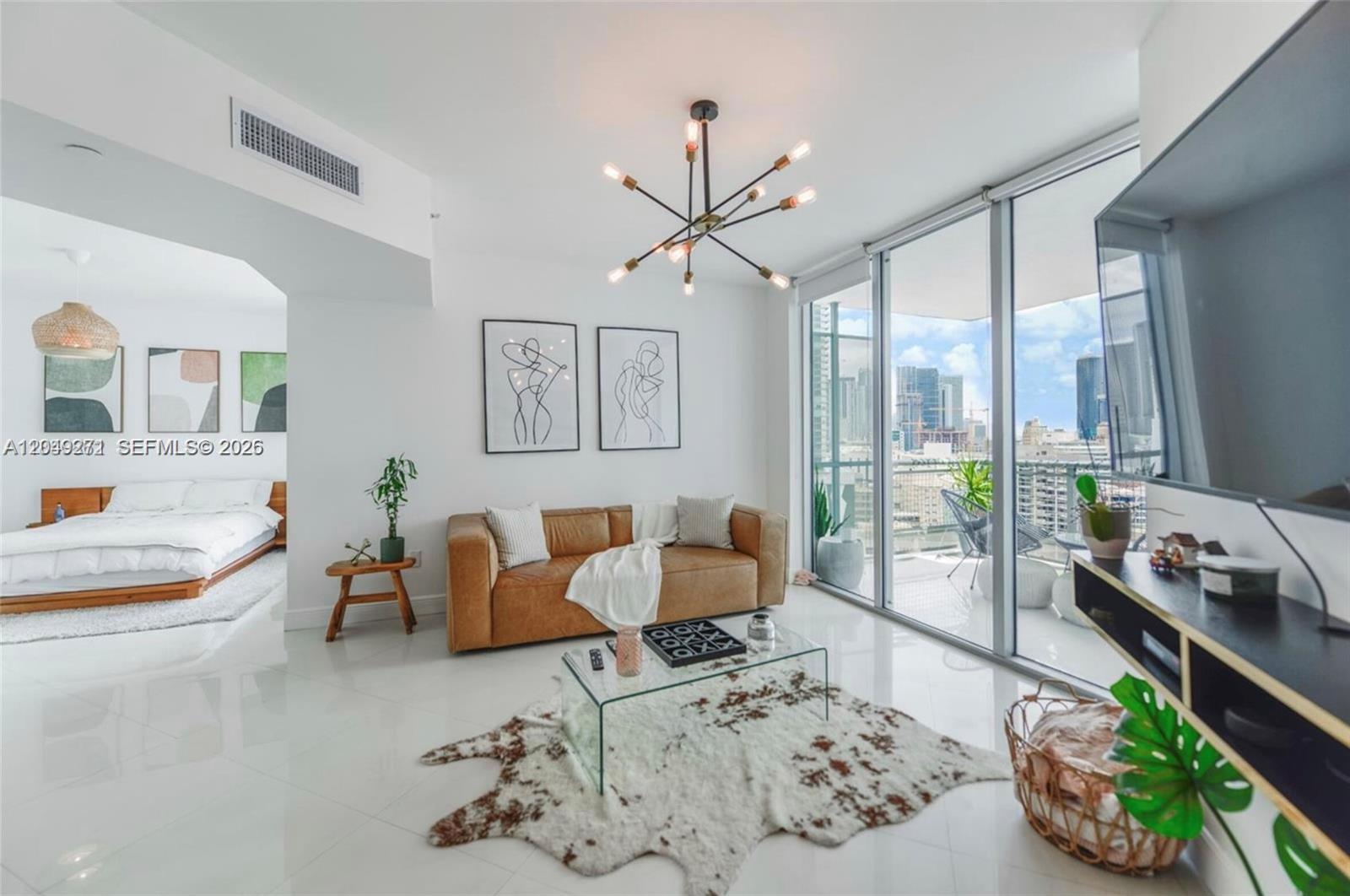 350 S Miami Ave # 1911, Miami FL 33130