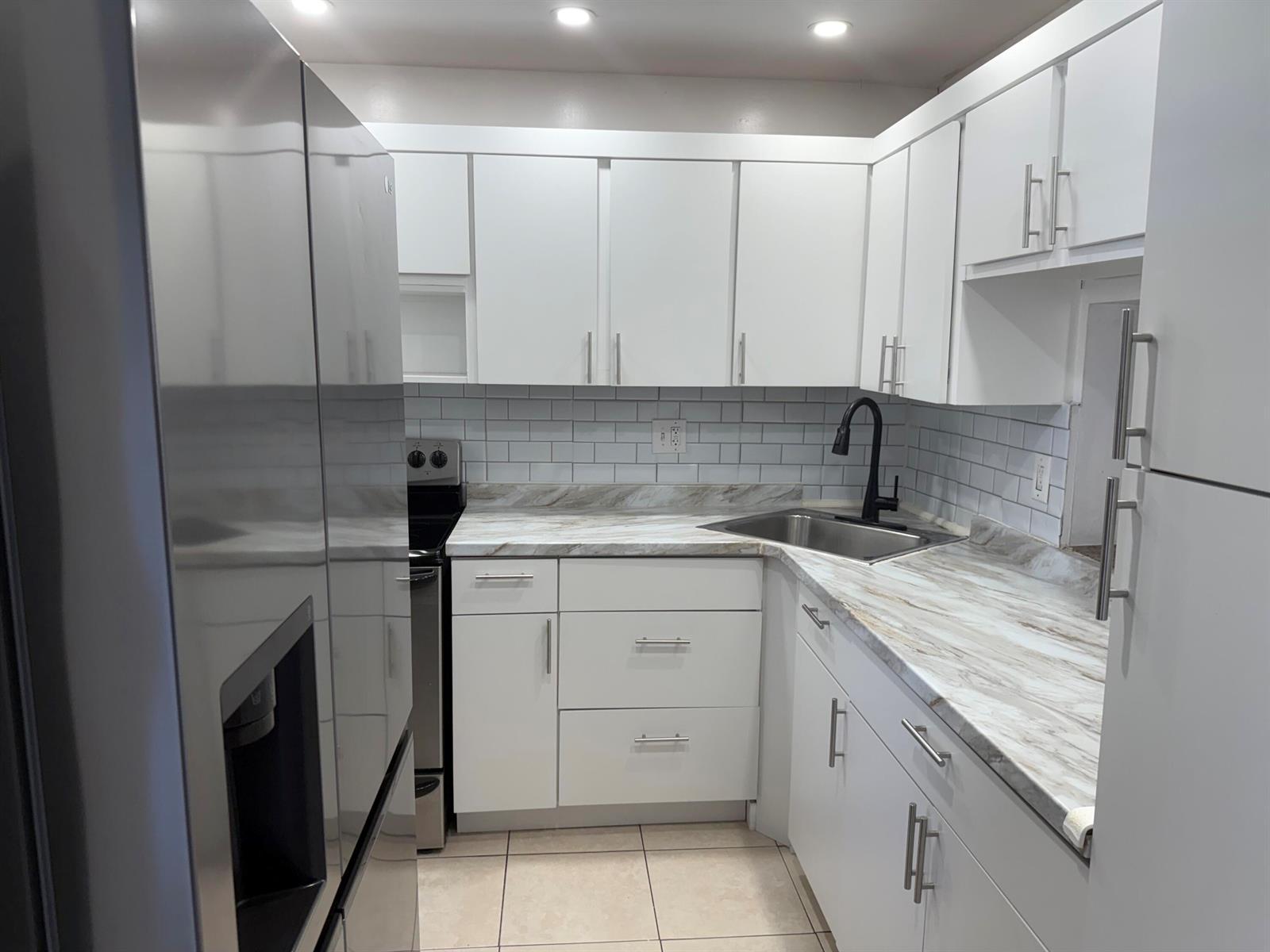 5750 NW 64th Avenue # 106, Tamarac FL 33319