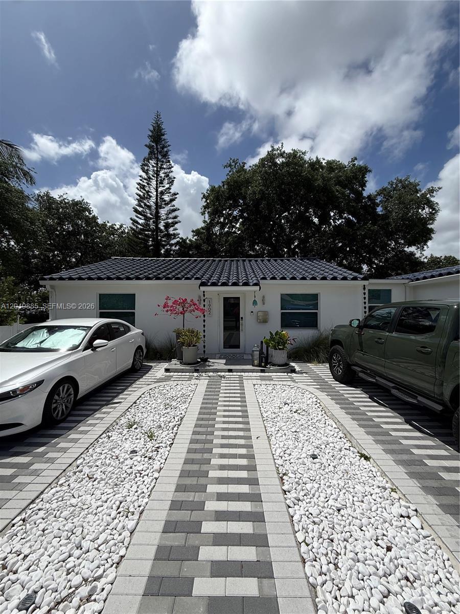 1902 N 24th Ave, Hollywood FL 33020
