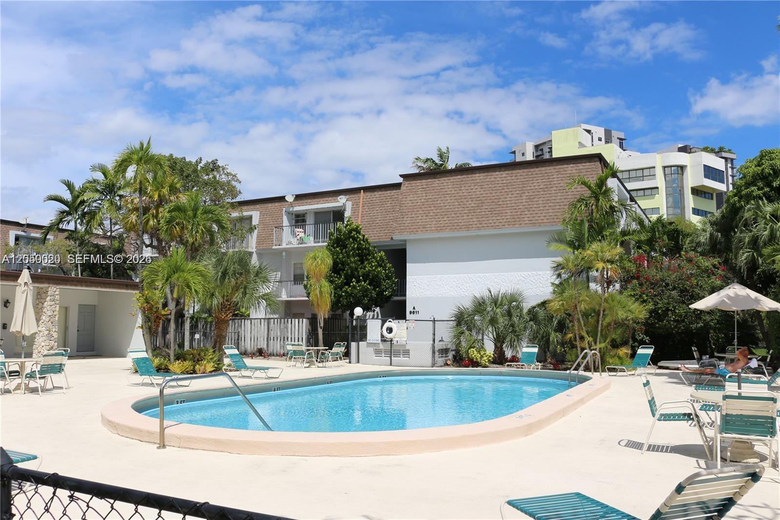 9611 SW 77th Ave # 306A, Miami FL 33156
