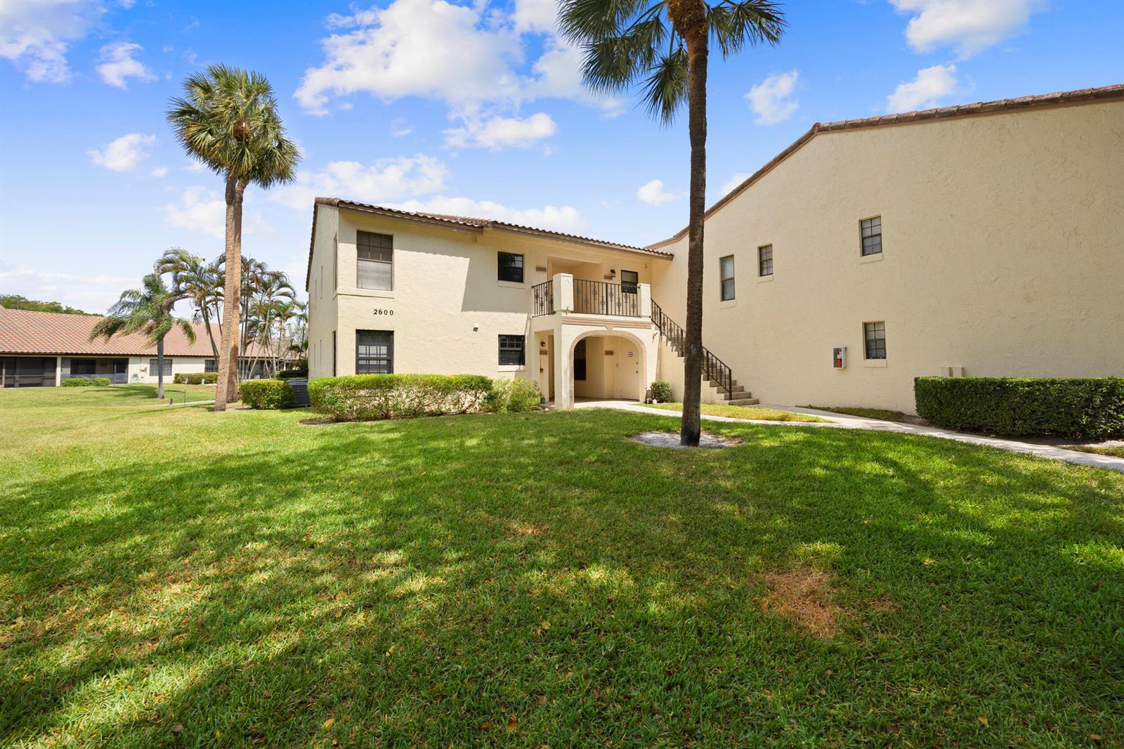 2600 Greenwood Terrace # G201, Boca Raton FL 33431
