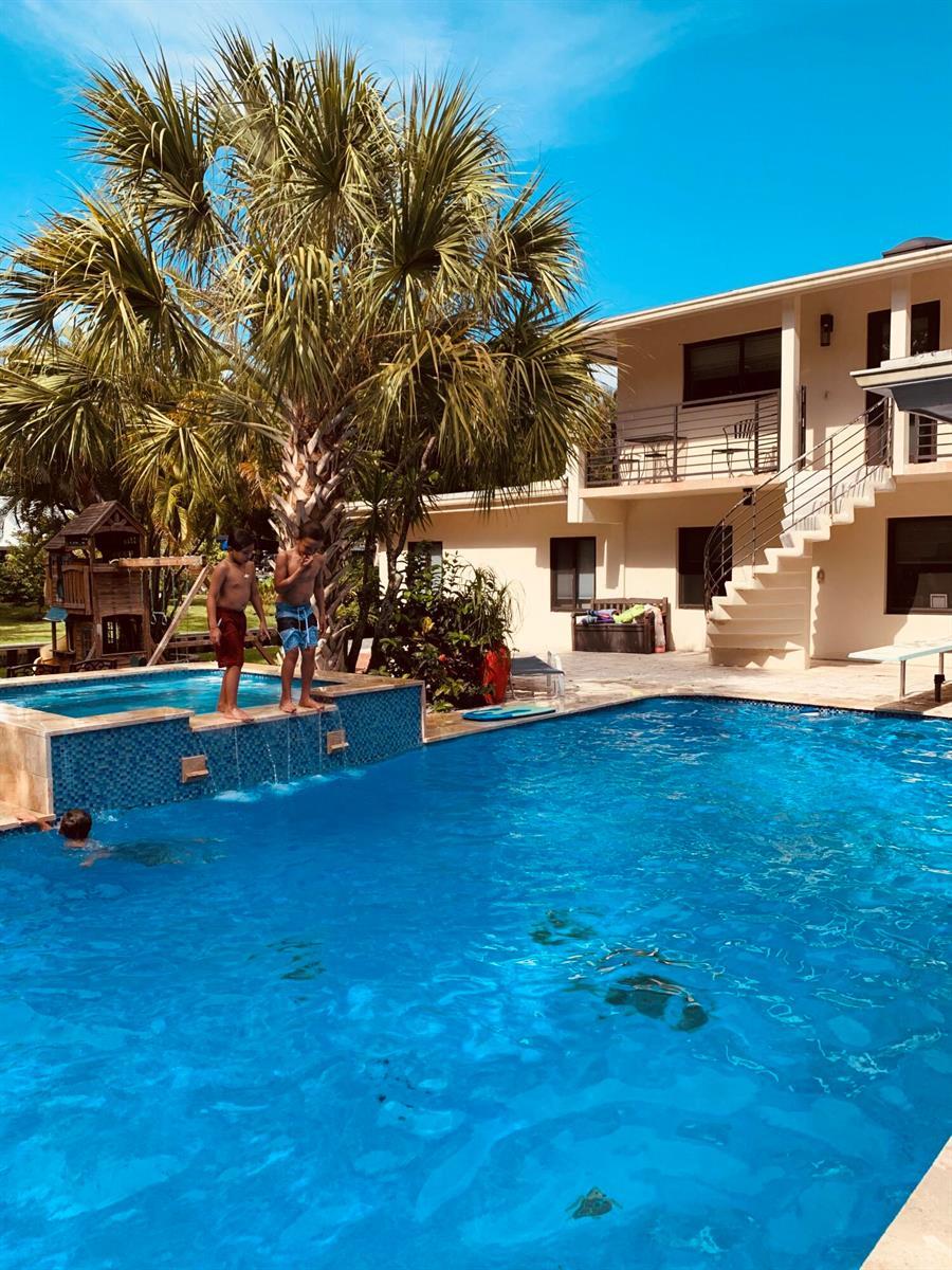 2120 SW 28th Terrace, Fort Lauderdale FL 33312