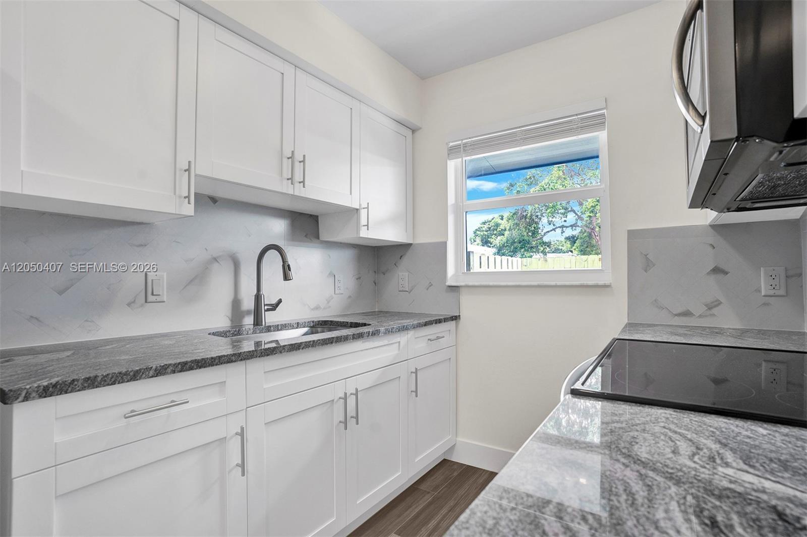 929 South N St # 4, Lake Worth FL 33460