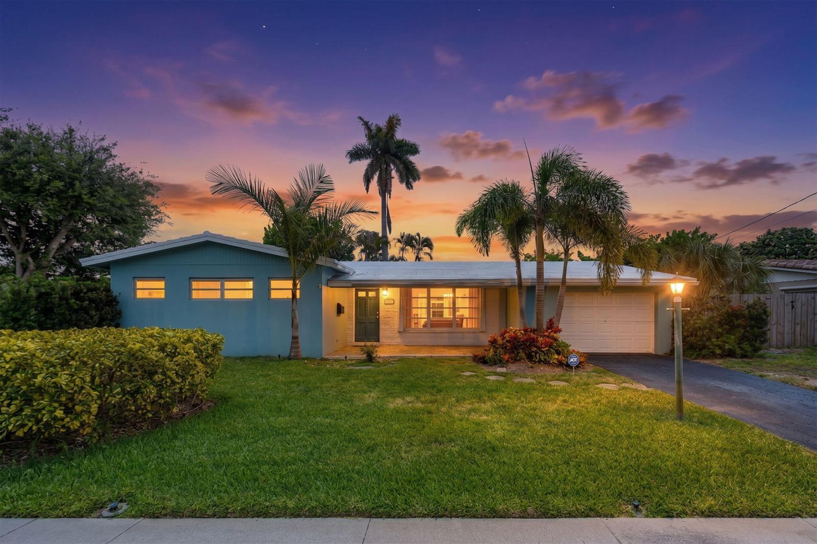 2610 NE 50th Street, Lighthouse Point FL 33064