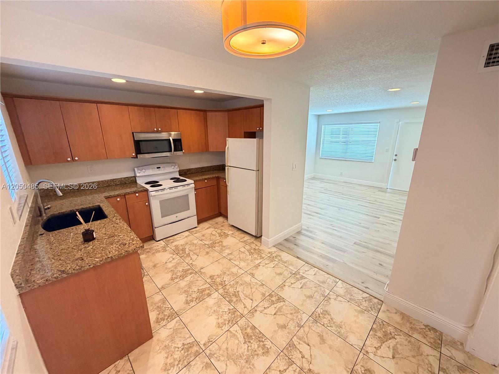 2826 Van Buren St # 2, Hollywood FL 33020