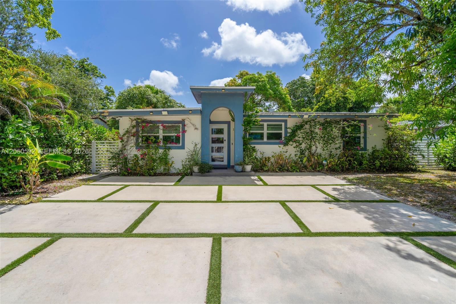 12685 NW Miami Ct, North Miami FL 33168