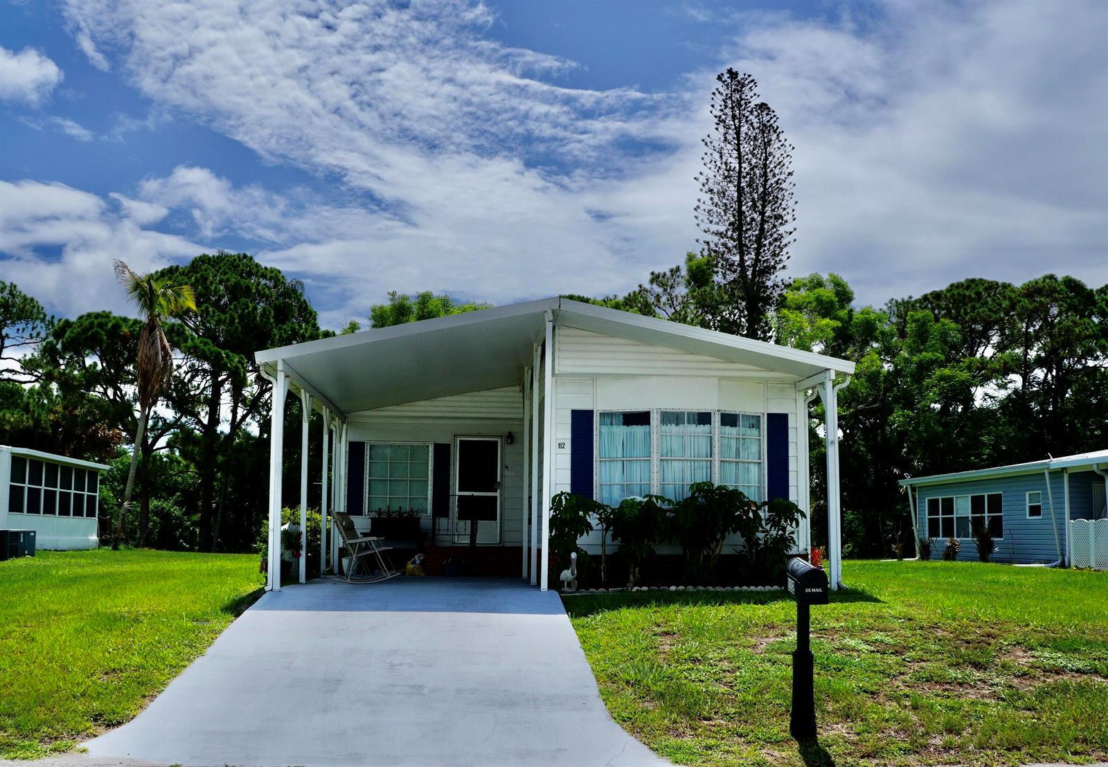 112 W Caribbean, Port St. Lucie FL 34952