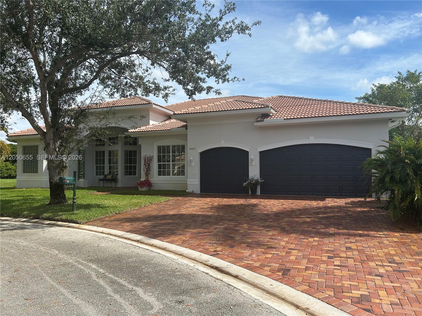 4723 SW 195th Way, Miramar FL 33029