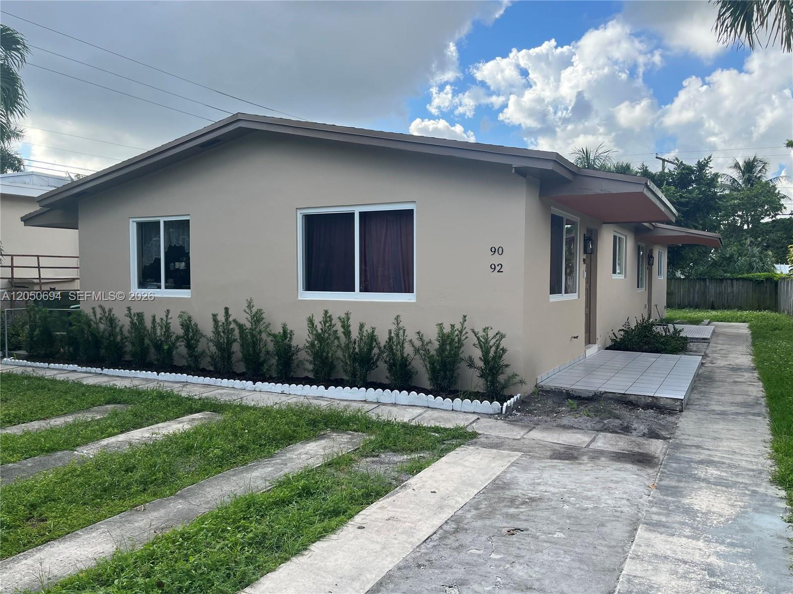 90 E 15th St # 1, Hialeah FL 33010