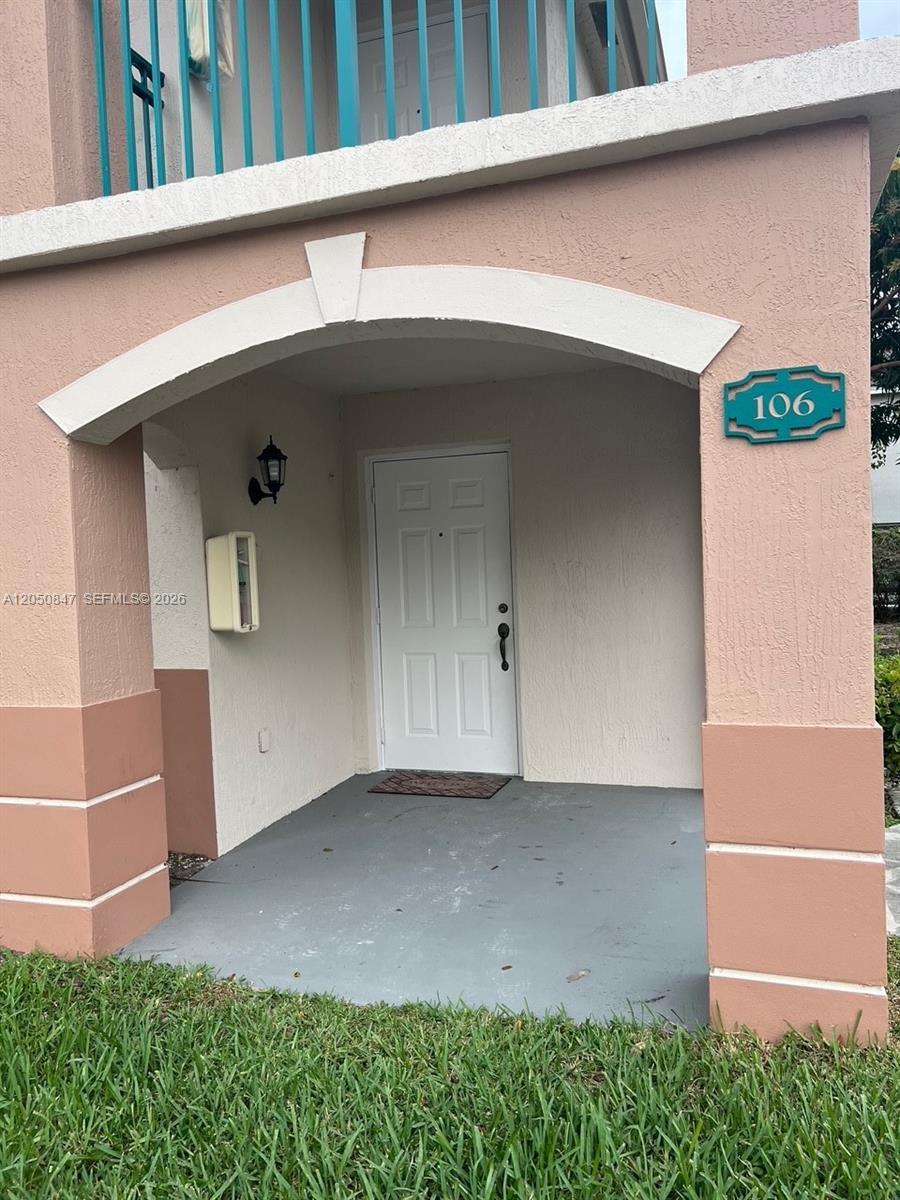 2911 SE 13th Rd # 40, Homestead FL 33035
