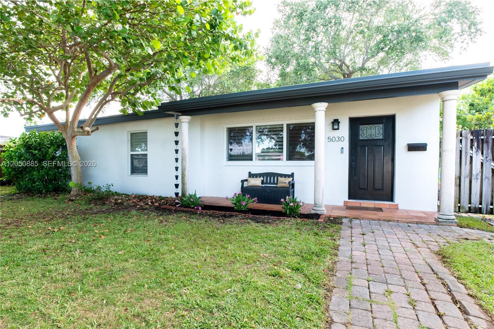 5030 SW 113th Ct, Miami FL 33165