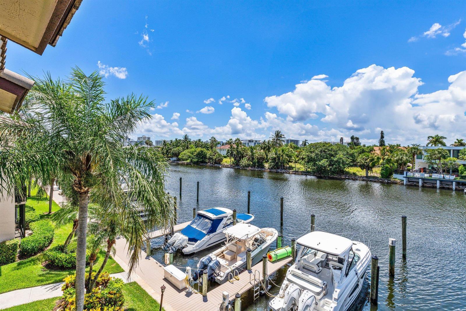 210 Captains Walk # 711, Delray Beach FL 33483