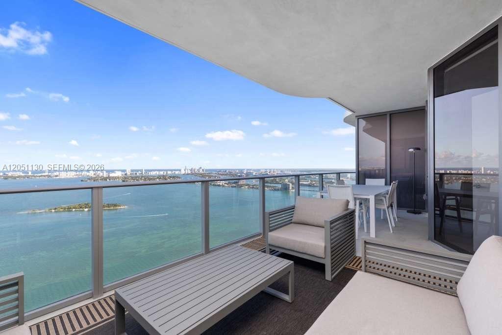 700 NE 24 # 2203, Miami FL 33137
