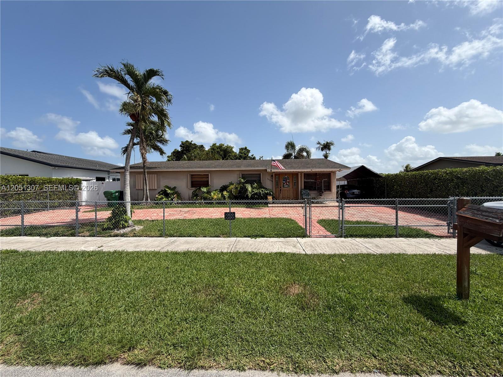15340 SW 305th St, Homestead FL 33033