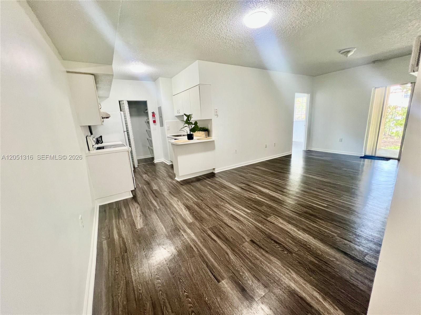 3211 Sabal Palm Mnr # 102, Davie FL 33024