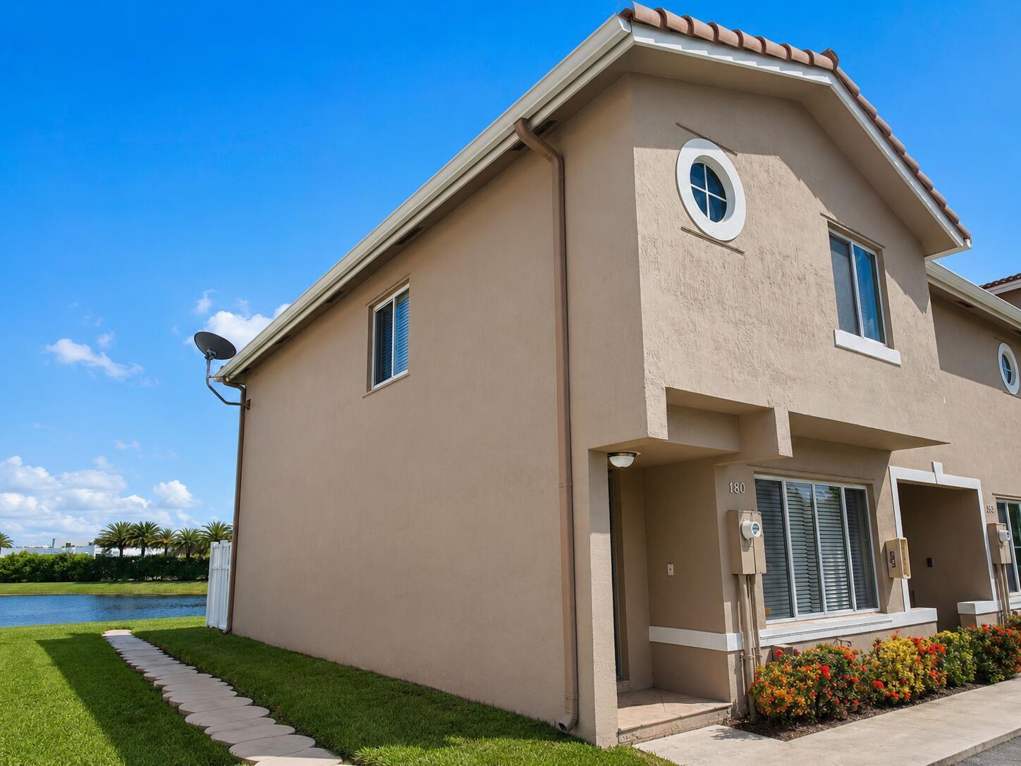 180 Riviera Circle # 5, Weston FL 33326