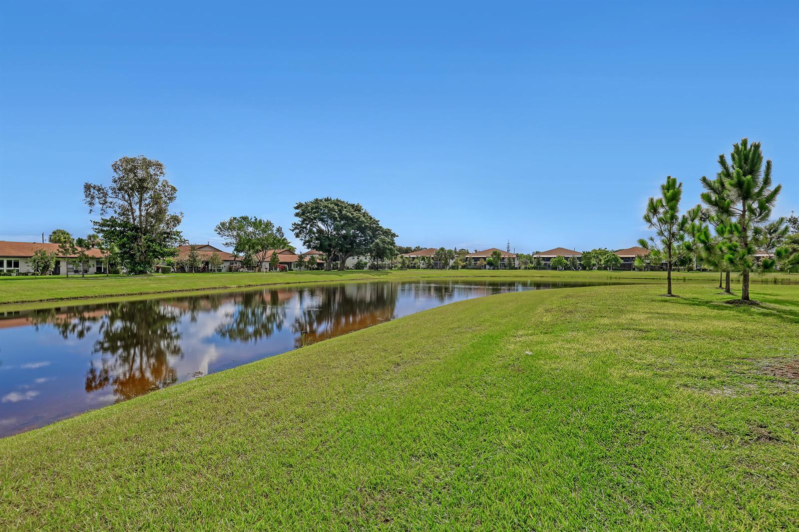 5620 Spindle Palm Court, Delray Beach FL 33484