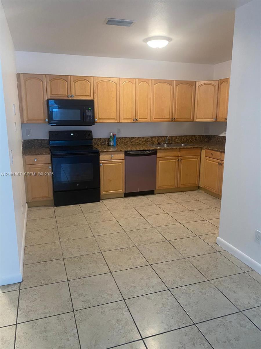 3173 Auburn Boulevard # 202, Fort Lauderdale FL 33312