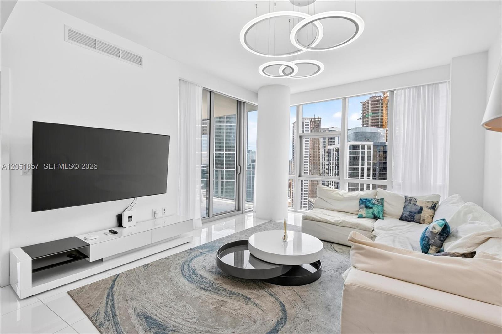 851 NE 1st Ave # 3611, Miami FL 33132