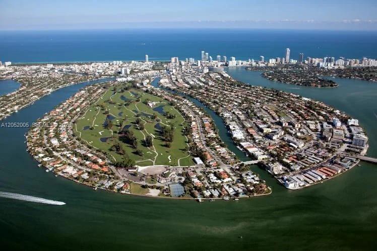 910 Bay Dr # 9, Miami Beach FL 33141