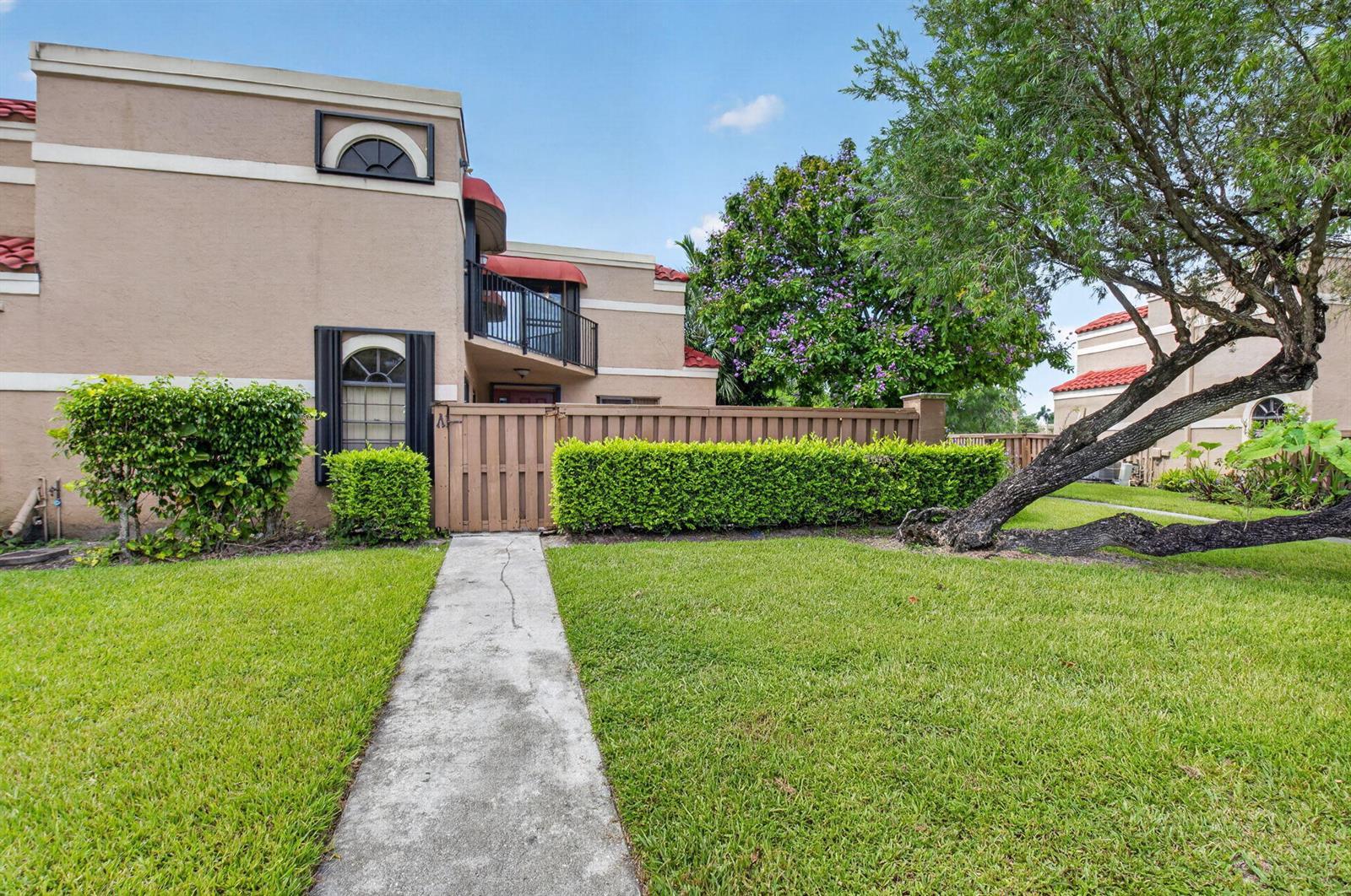 8230 Severn Drive # A, Boca Raton FL 33433