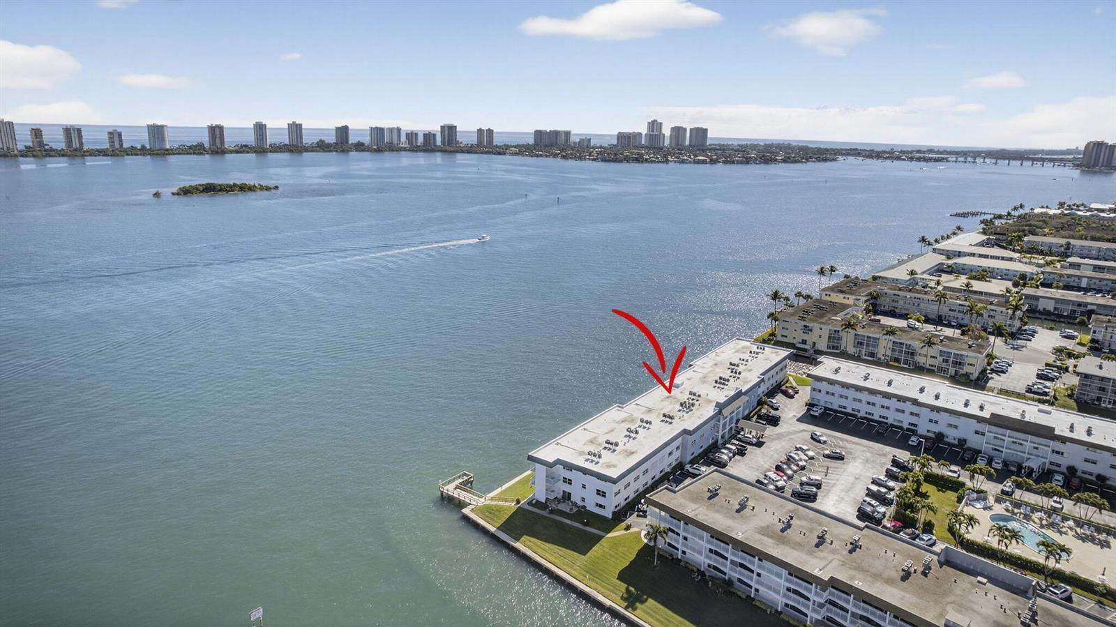 100 Shore Court # 307, North Palm Beach FL 33408