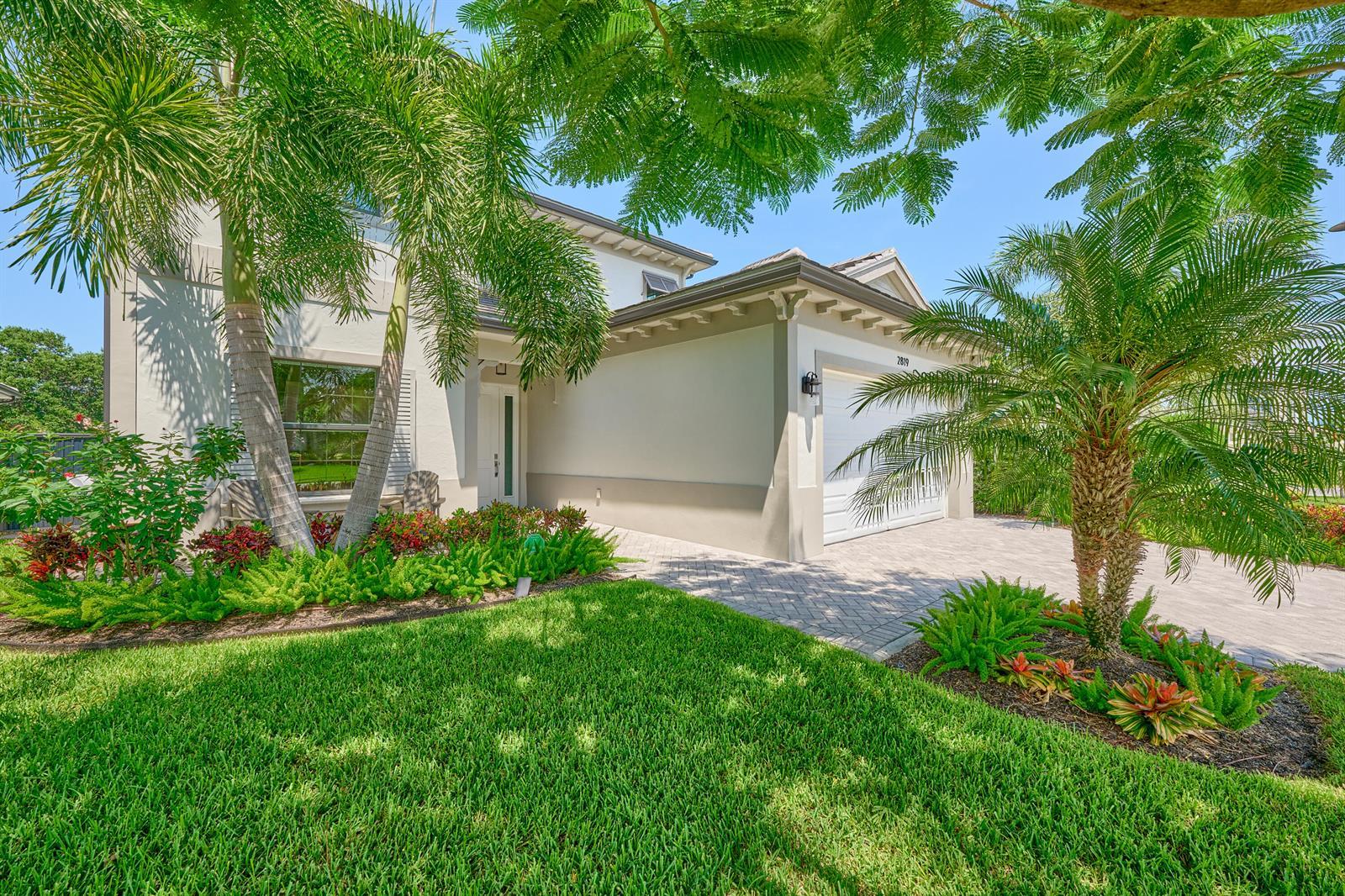 2819 Gin Berry Way, West Palm Beach FL 33401