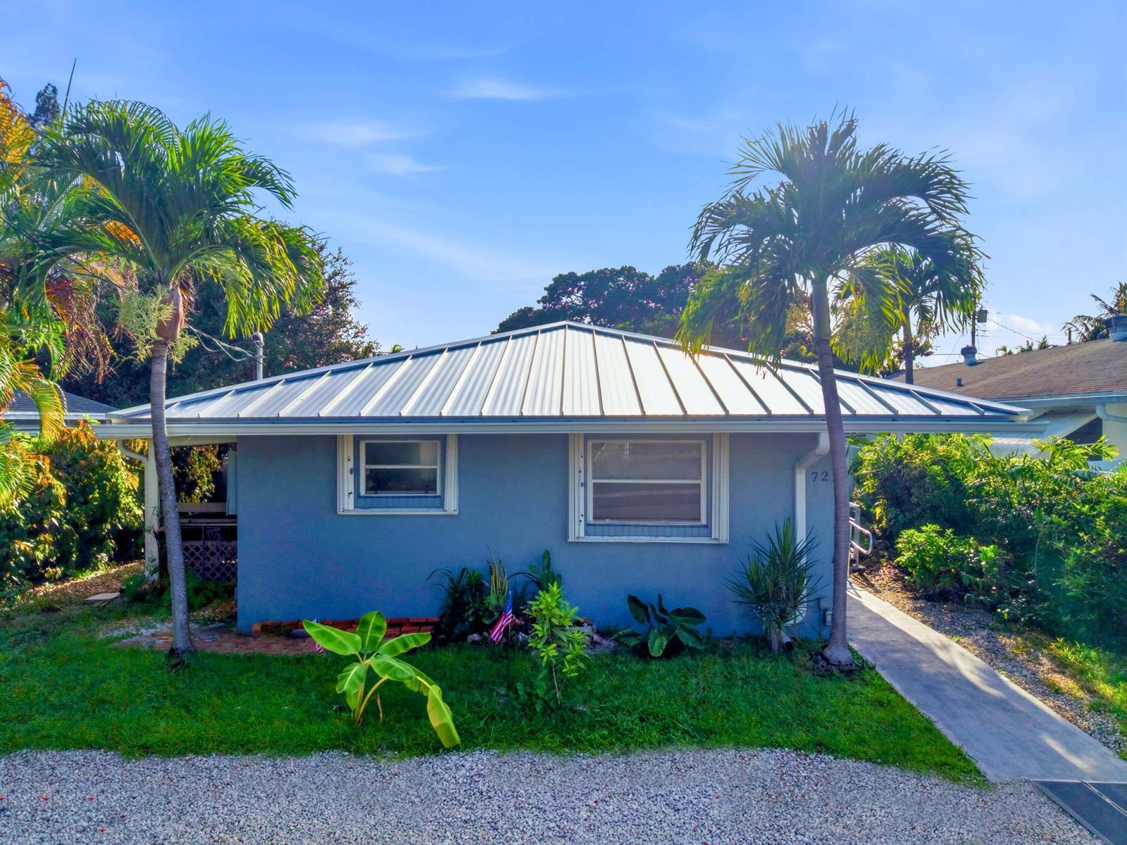 721 E Coast Avenue, Lantana FL 33462