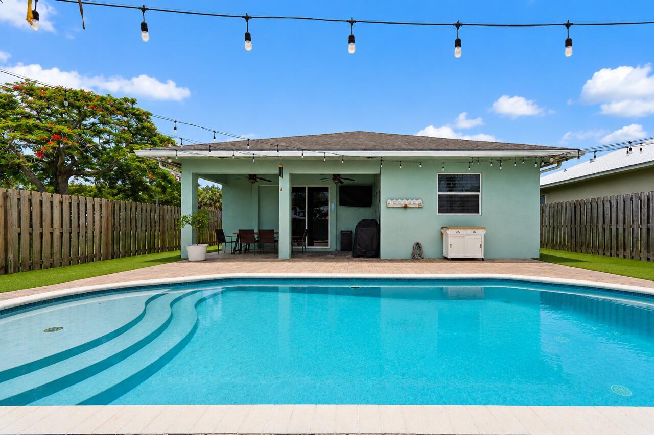 17620 Cinquez Park Road W, Jupiter FL 33458