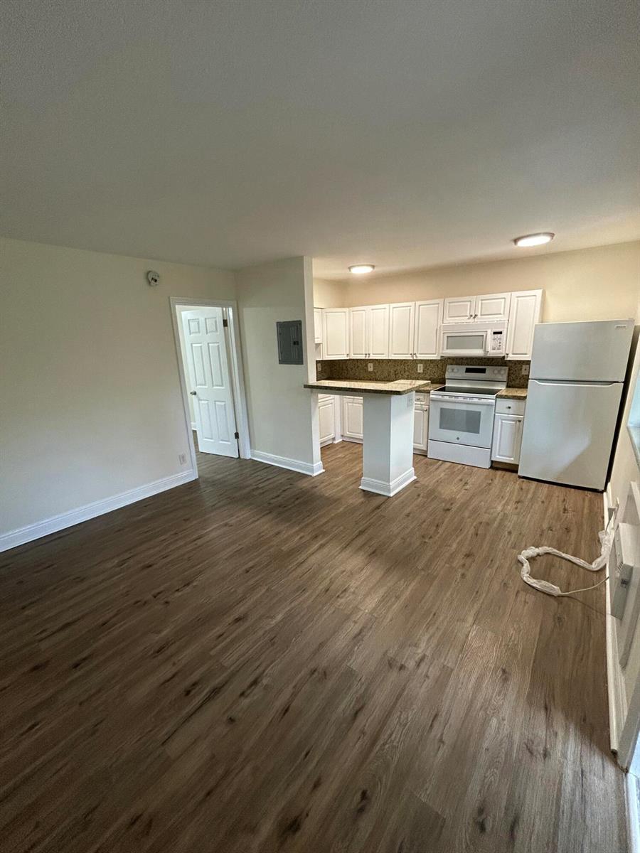 921 NE 17th Avenue # 4, Fort Lauderdale FL 33304