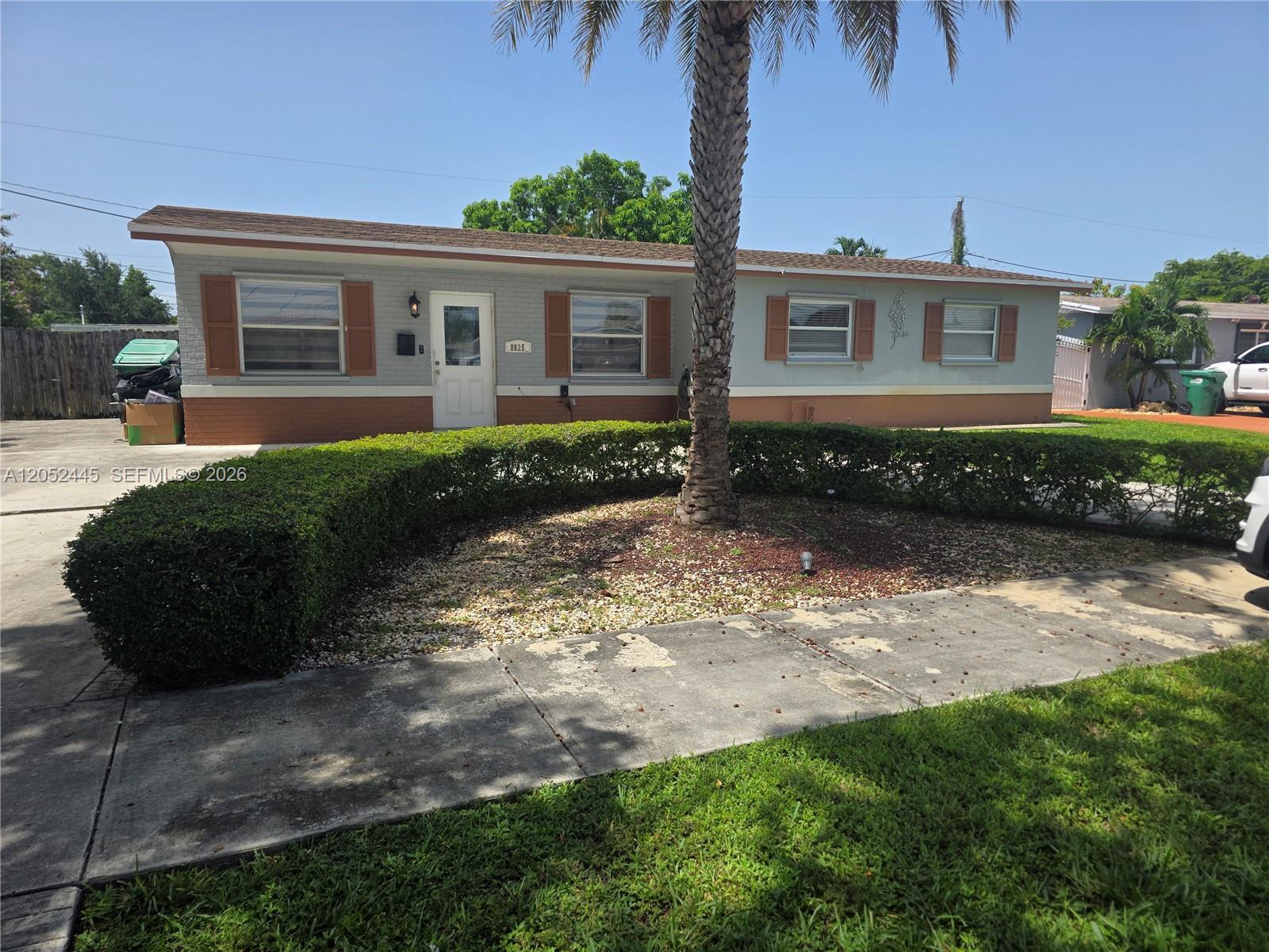8035 NW 185th St # 8035, Hialeah FL 33015