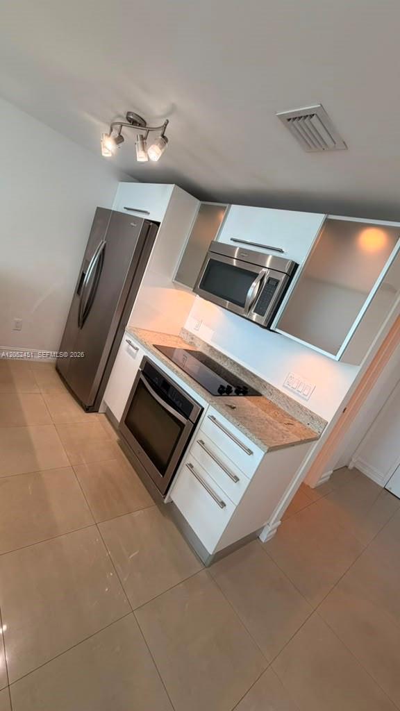 185 SW 7th St # 2505, Miami FL 33130