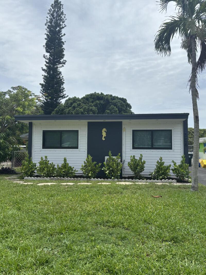 354 Manchester Street, Boca Raton FL 33487