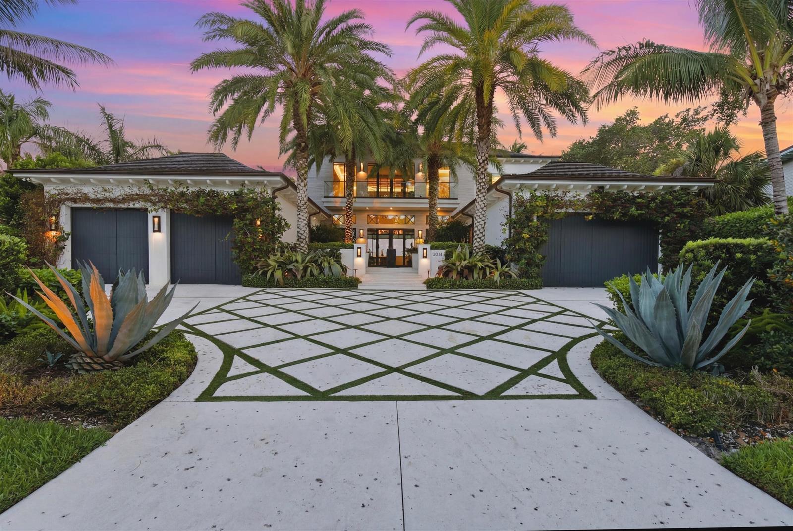 18714 Rio Vista Drive, Jupiter FL 33469