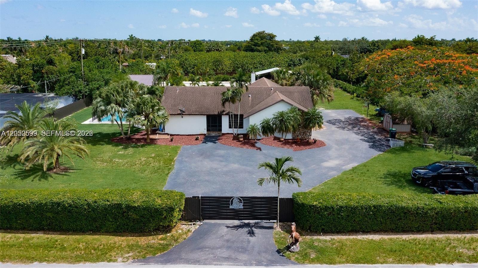 21290 SW 234th St, Homestead FL 33031