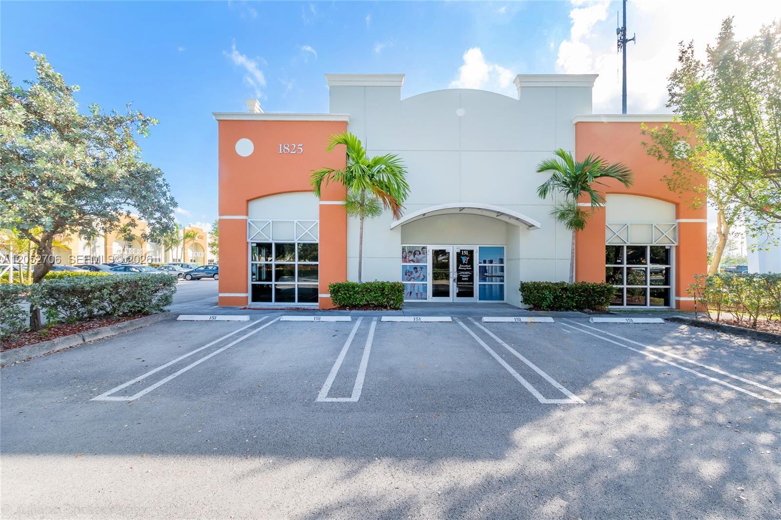 Sweetwater, FL 33172