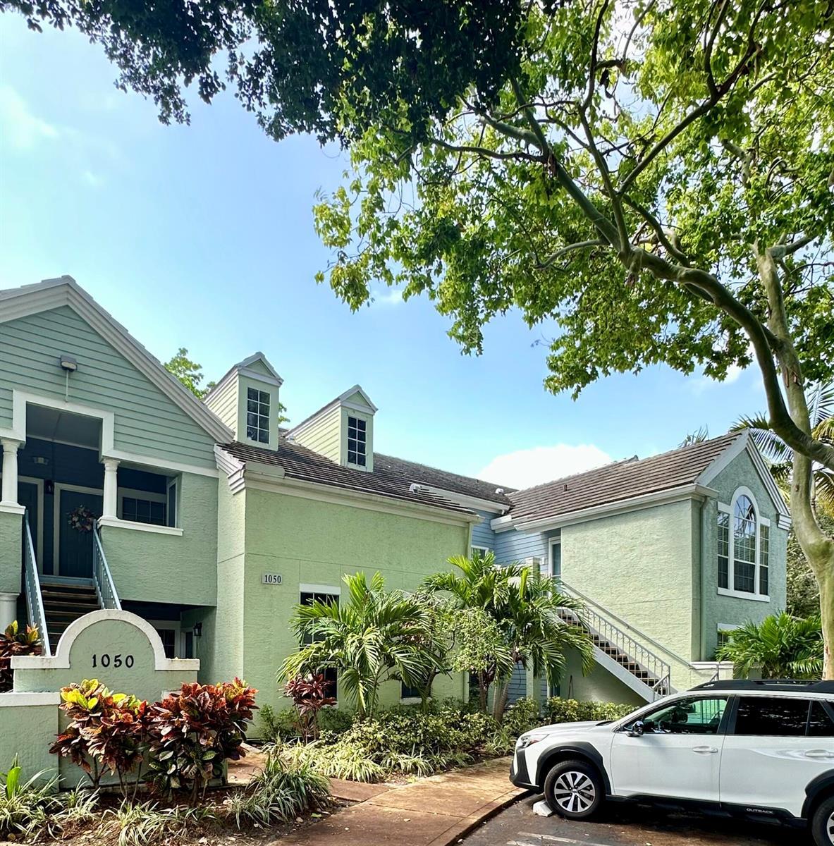 1050 Crystal Way # H, Delray Beach FL 33444