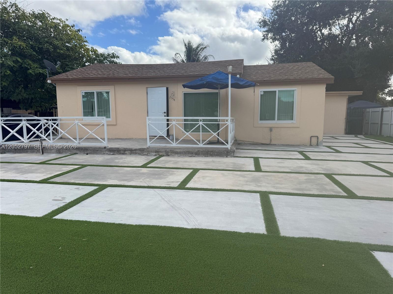 2354 NW 93rd Ter, Miami FL 33147