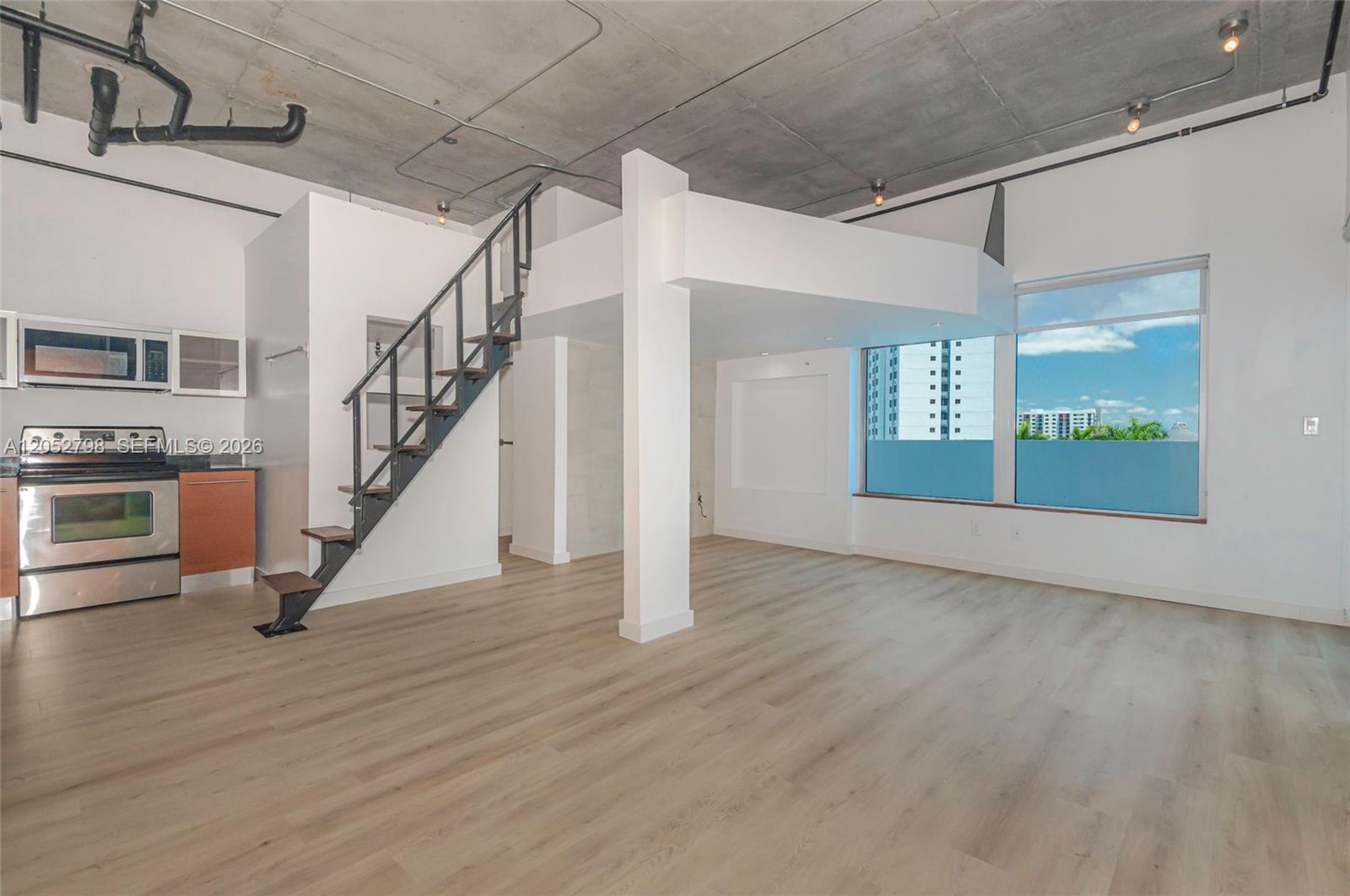 10 SW South River Dr # 607, Miami FL 33130